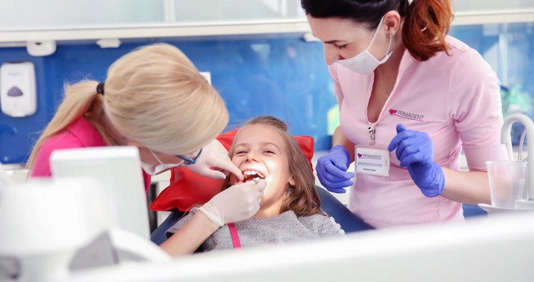 Leczenie zębów u najmłodszych
